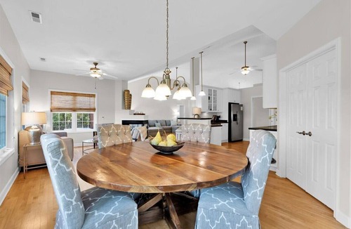 Vass House | Woodlake House