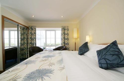 Girvan Hotel | Woodland Bay Hotel