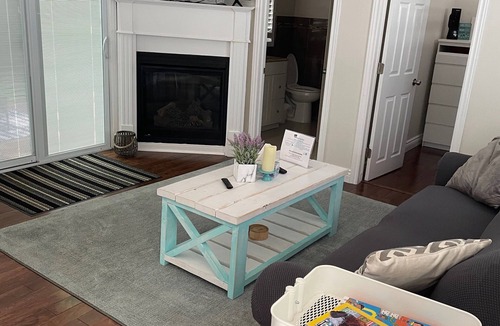 Tiny Cottage | Woodland Beach House in lovely Tiny Beaches!
