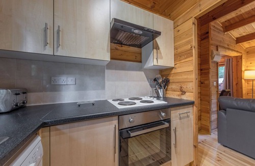 Overton-on-dee Ski Chalet | Woodland Beech Lodge
