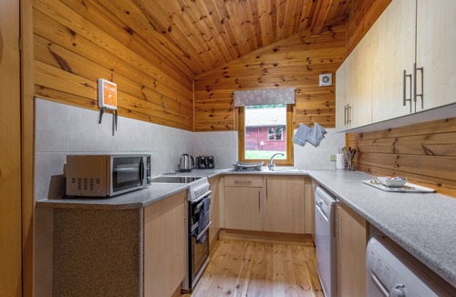 Overton-on-dee Ski Chalet | Woodland Birch Lodge