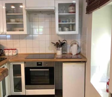 Faux-la-Montagne House | Woodland Cottage