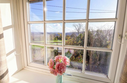 Acrefair Cottage | Woodland Cottage