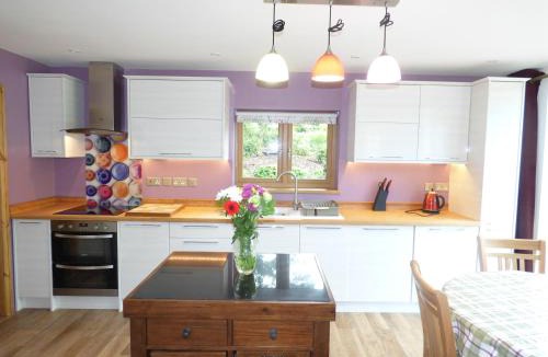 Sugnall House | Woodland Cottage