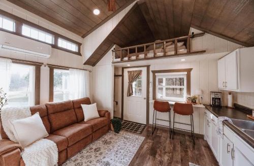 Bradford House | Woodland Haven