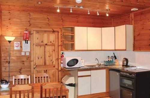 Killin Cabin | Woodland Hazel Lodge
