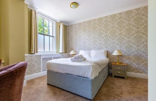 Clapham Hotel | Woodland Manor Hotel