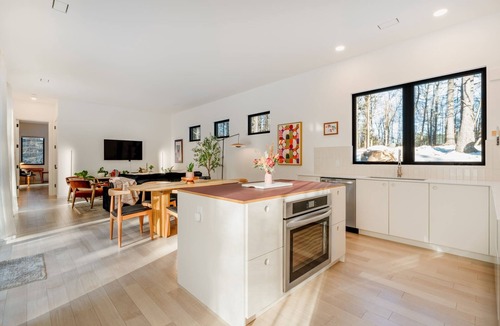 Round Top House | Woodland Oasis by Rove Travel - Fire Pit & Views