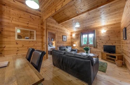 Overton-on-dee Resort | Woodland Park Lodges