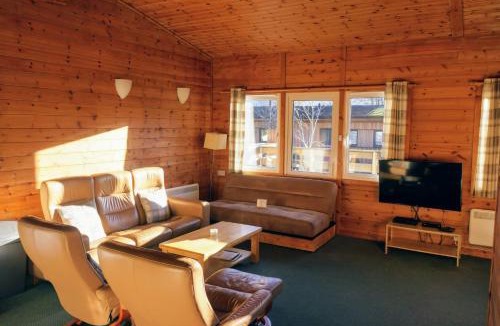 Killin Cabin | Woodland Pine Lodge