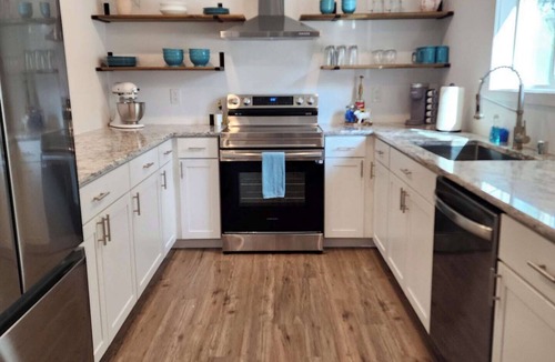 Mariposa House | Woodland Pines