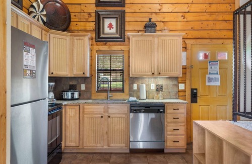 Branson Theater District Cabin | Woodland Retreat for 6 | Cozy Fireplace + Pool Access