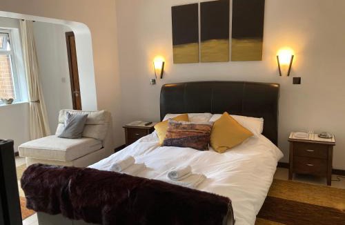 Milton Abbas Bed & Breakfast | Woodland Views