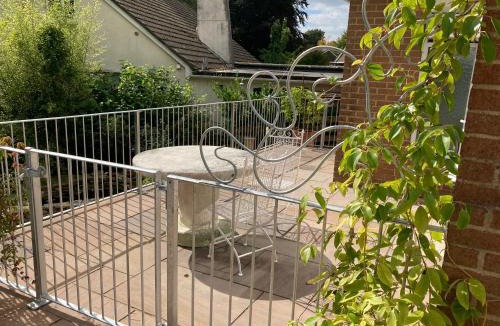 Milton Abbas Bed & Breakfast | Woodland Views