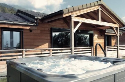Ayent Ski Chalet | Woodland Village