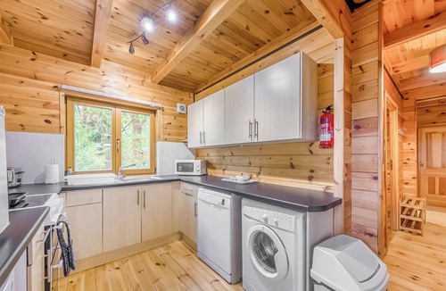 Overton-on-dee Ski Chalet | Woodland Willow Lodge