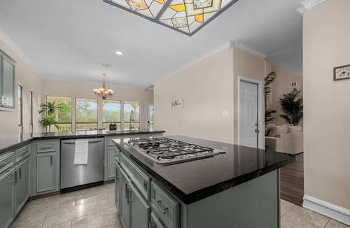 College Park House | Woodlands Area Lakeview Retreat