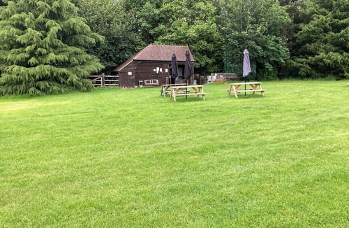 Grantham Cabin | WoodLands Basic Bell Tent 2