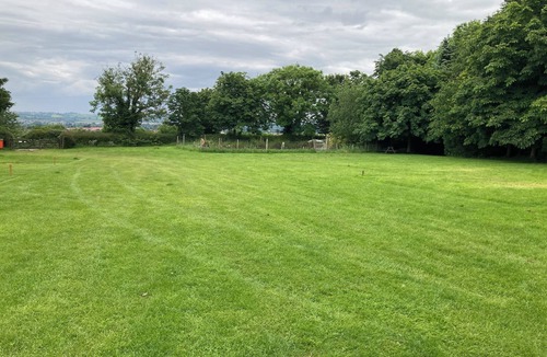 Grantham Cabin | Woodlands Basic Bell Tent 2