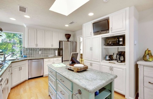 Grogan's Mill House | Woodlands Escape: 3BR Texas Retreat w/Forest View