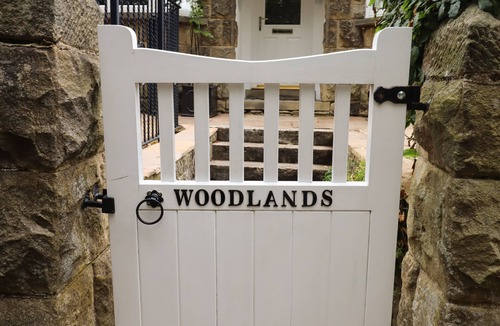 Darley Dale Cottage | Woodlands