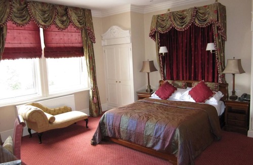 Pinchbeck Hotel | Woodlands Hotel