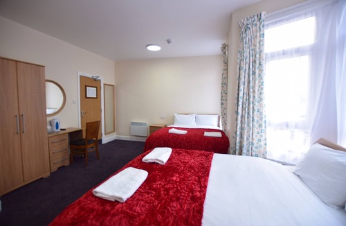 Clementswood House | Woodlands Lodge Ilford