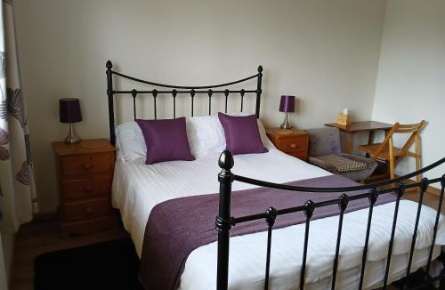Hemingford Grey House | Woodlands Peaceful Bedrooms