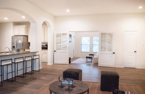 Spring House | Woodlands retreat