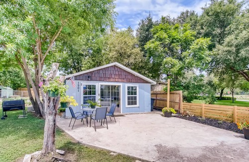 Woodlawn Lake Cottage | Woodlawn Lake Cottage