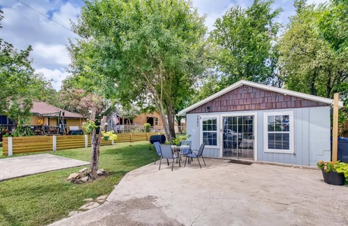 Woodlawn Lake Cottage | Woodlawn Lake Cottage