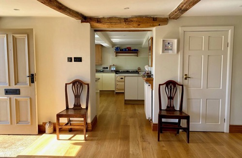 Almondbury Cottage | Woodlea Cottage