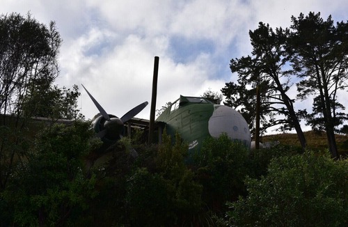 Waitomo Caves House | Woodlyn Park Plane cockpit Unit