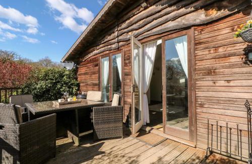 Haslemere House | Woodmancote Lodge