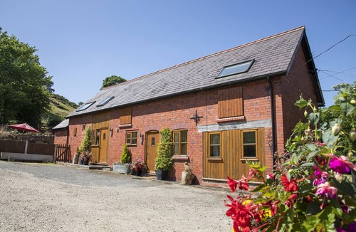 Llangollen Cottage | Woodpecker Cottage