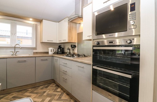 Dunbar Cottage | Woodpecker Lodge