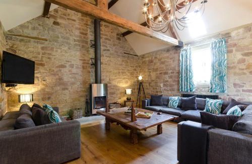 Hulland Ward House | Woodpecker Loft