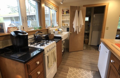 Woods Hole House | Woods Hole Cottage