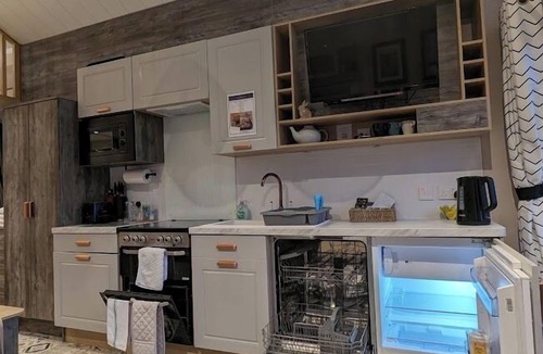 West Malling Cabin | Woods Meadow Glamping