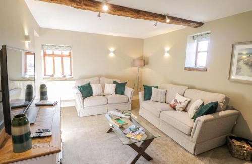 Scawton House | Woodside Barn