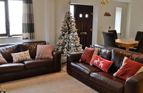 Grewelthorpe House | Woodside Cottage