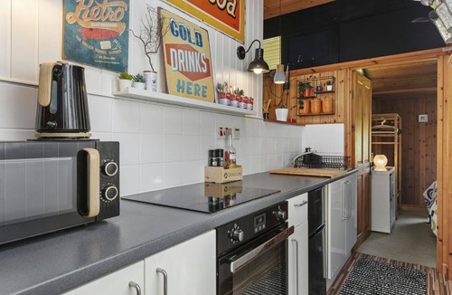 Cenarth Cottage | Woodside Lodge, Cenarth