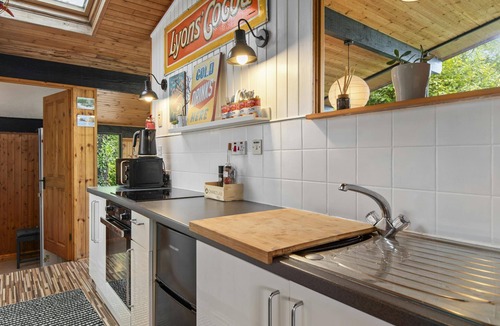 Cenarth Cottage | Woodside Lodge, Cenarth