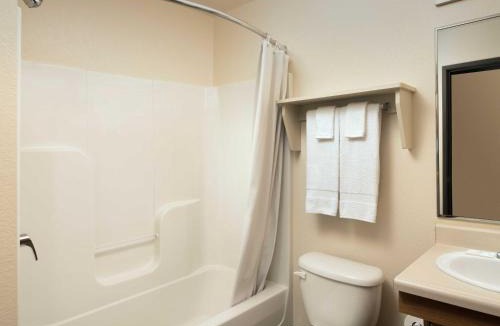 Butztown Hotel | WoodSpring Suites Allentown Bethlehem