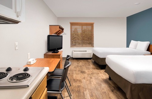 Butztown Hotel | WoodSpring Suites Allentown Bethlehem