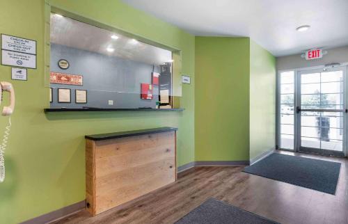 Fayetteville Hotel | WoodSpring Suites Fayetteville I-49