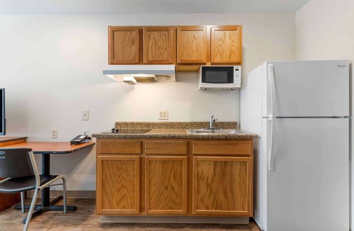 Fayetteville Hotel | WoodSpring Suites Fayetteville I-49