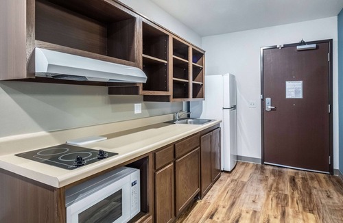 Harrisburg Hotel | WoodSpring Suites Harrisburg Linglestown