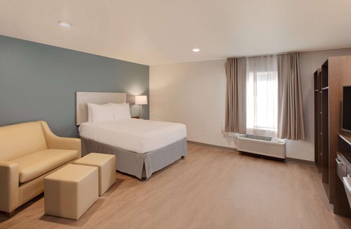 Spring Branch Hotel | WoodSpring Suites Houston Northwest