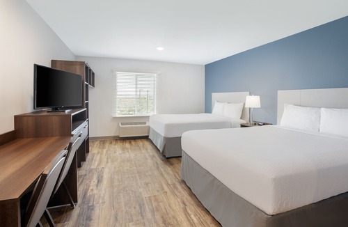 West San Antonio Hotel | WoodSpring Suites Lackland near Sea World